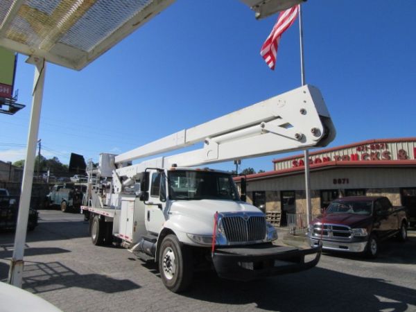 Forestry Bucket Trucks