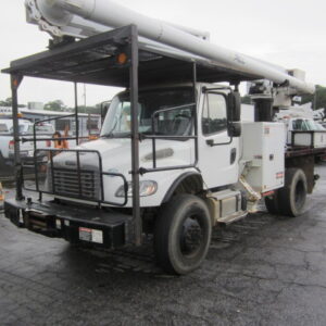 2015 Freightliner 4x4 Altec 63' Over-center Bucket Truck