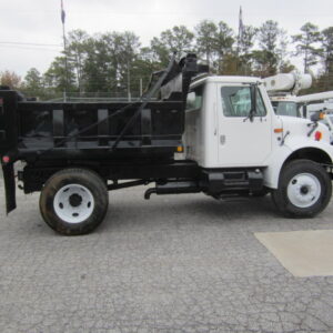 2000 IHC 4700 Dump Truck