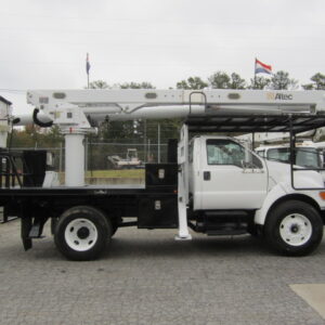 2010 Ford F750 Altec 62' Flatbed Forestry Truck