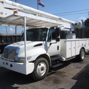 2007 IHC 4300 Altec 60 Bucket Truck